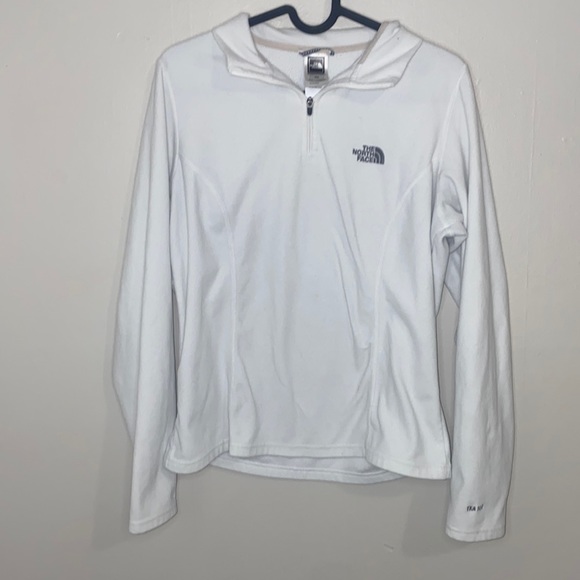 🦋White North Face quarter zip polyester pullover! - Picture 2 of 8